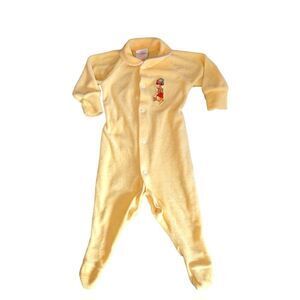 Disney Winnie the‎ Pooh Vintage yellow Terry cloth sleeper footies